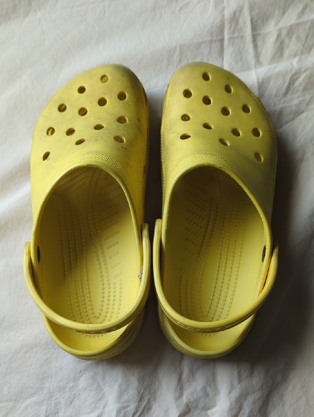 11 Yellow Crocs